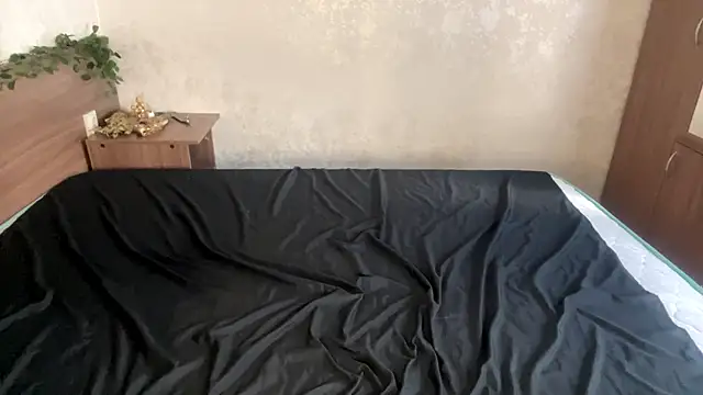 Iamlylu's cam snapshot