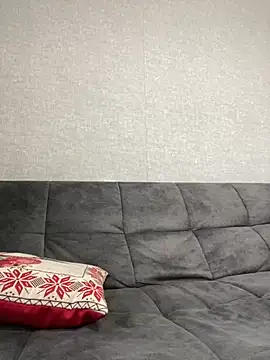 Lady_woman's cam snapshot