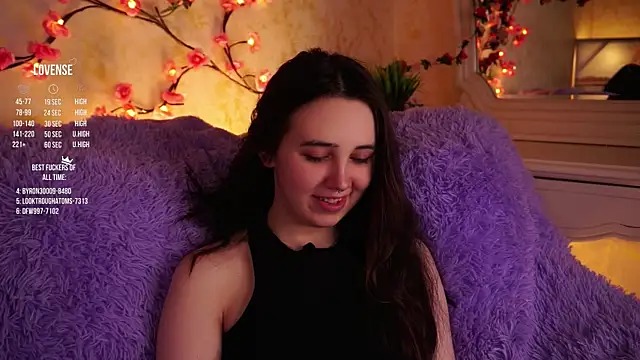 GillianDowdey's cam snapshot