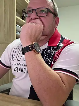 coupleLatinaLovers live sex cam