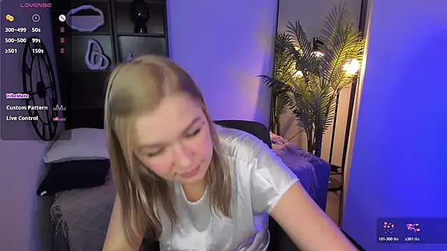 BellaDreamy's cam snapshot