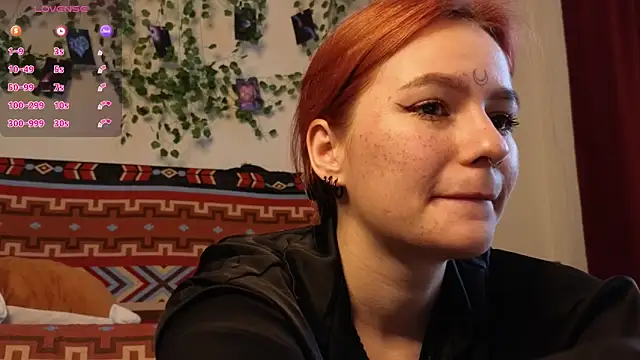 girl_with_snaketatto0's cam snapshot