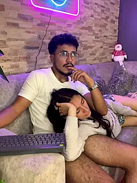 Noa_N_Luxy live sex cam