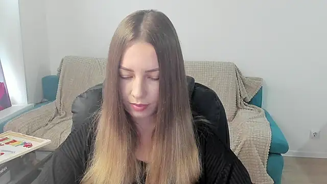 Mia_shy1's cam snapshot