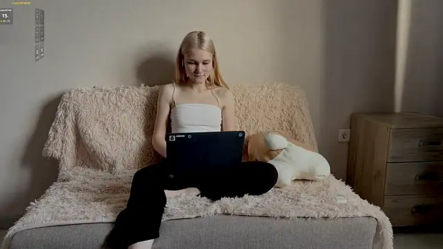 TwinedPeril's cam snapshot