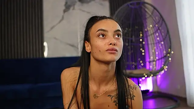 RachelRavee's cam snapshot