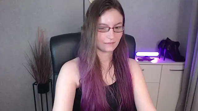 emmaxDelight's web cam