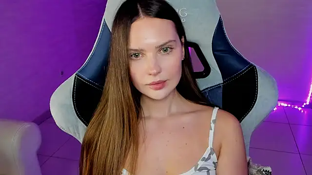 yourArya's cam snapshot