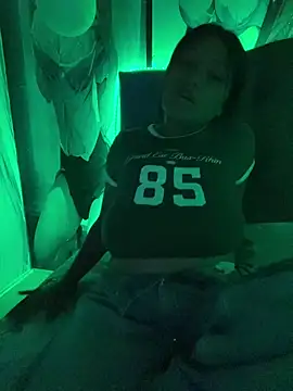 Im_Little's cam snapshot