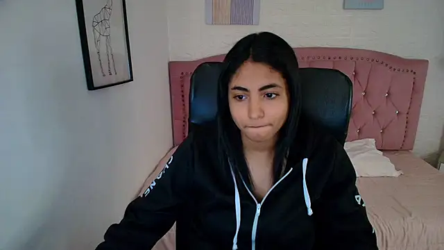 shaneelle live sex cam