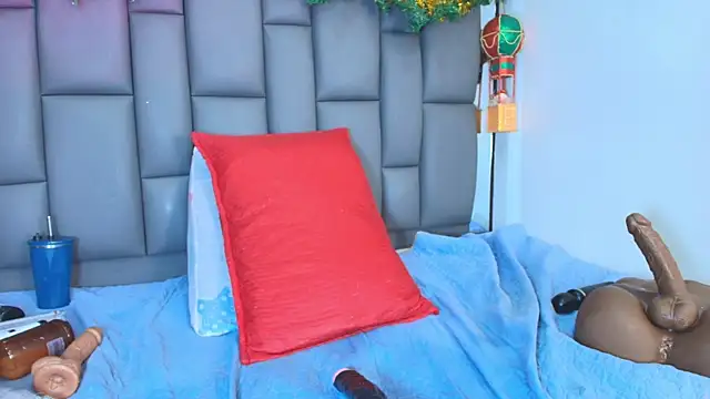 Roxana_gomez live sex cam