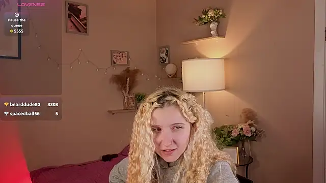 Milana_Key's cam snapshot