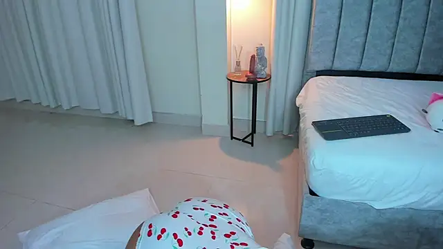 martina_roldam's cam snapshot