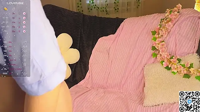 Succubelle's cam snapshot