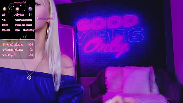 AlessiaCroft's cam snapshot