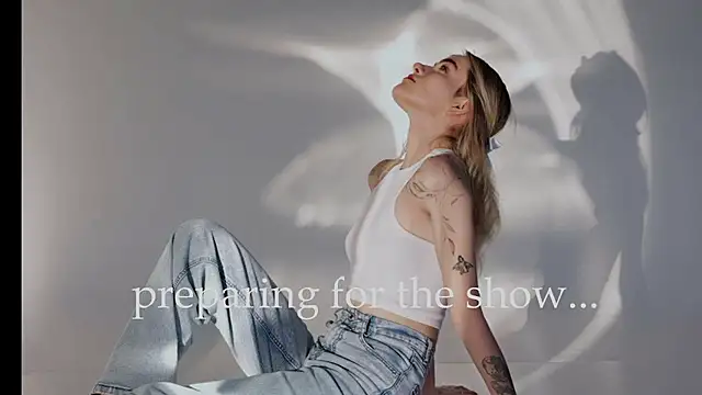 SpiceJessy's cam snapshot