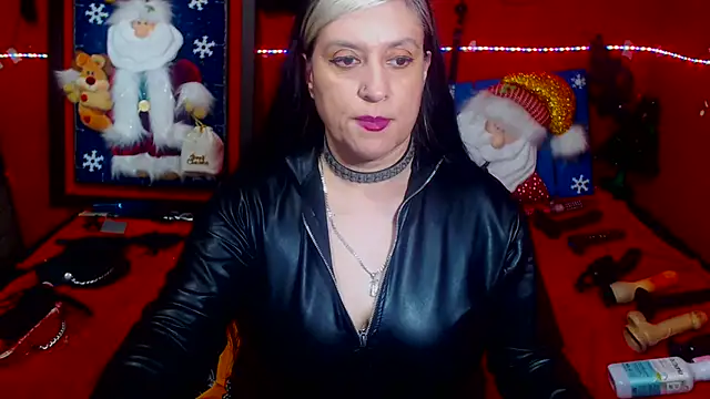 MATURE_Randy's cam snapshot