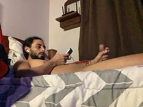 Nooneisthis live sex cam
