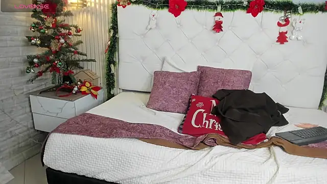 anne__rosse's cam snapshot