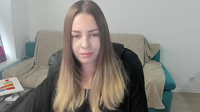 Mia_shy1's cam snapshot