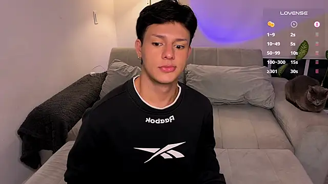 Alexxblue live sex cam