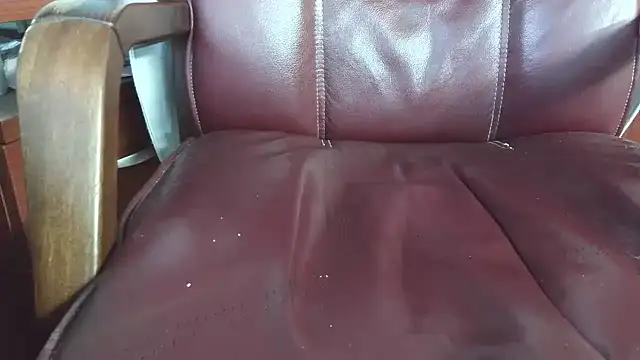 hairyandtiny live sex cam