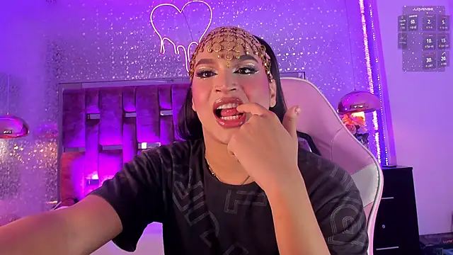 KylieVictoria live sex cam