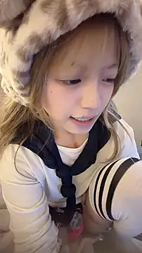 momo-2580 live sex cam