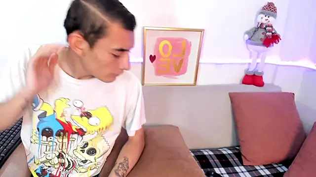 Lia_Steven's cam snapshot