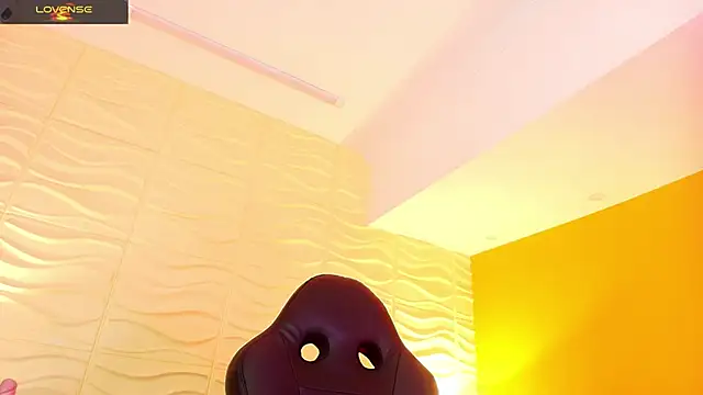 EvaaFoxxy1 live sex cam