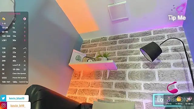 kevinn_blue1's cam snapshot