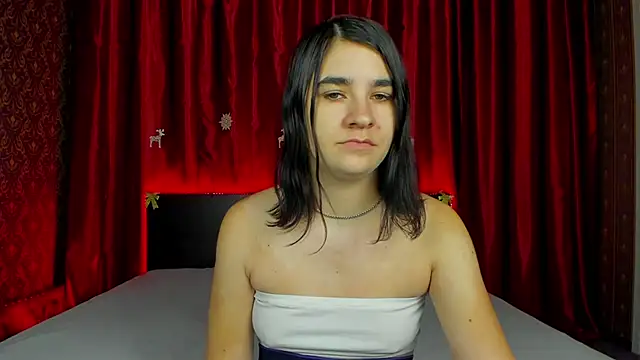 _Polly_Love_'s cam snapshot