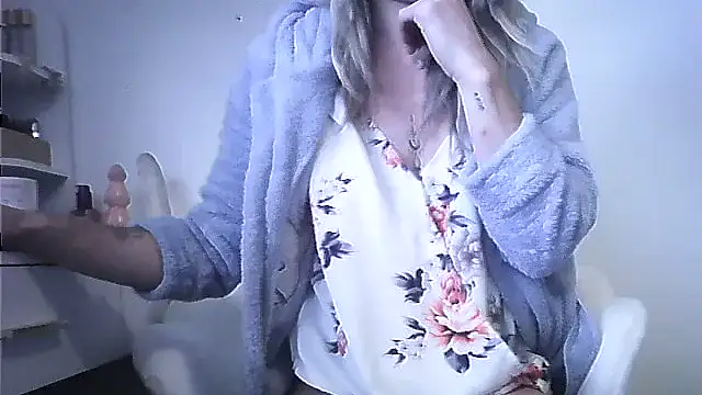 Choubabyyyy's cam snapshot