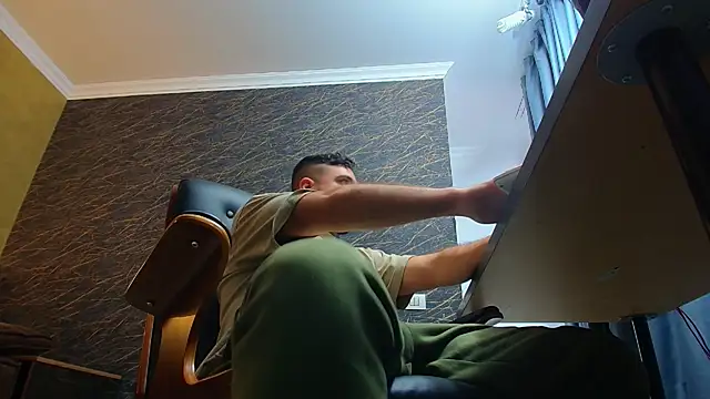 JoshKnights's cam snapshot