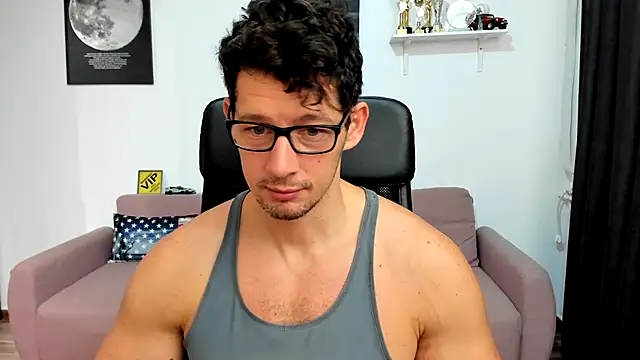 BrutusK08's cam snapshot