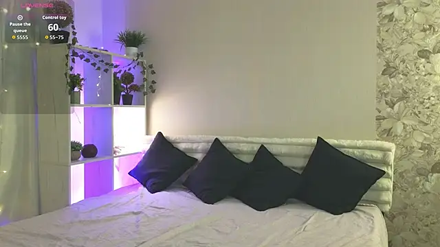 Katy_Midocalm live sex cam