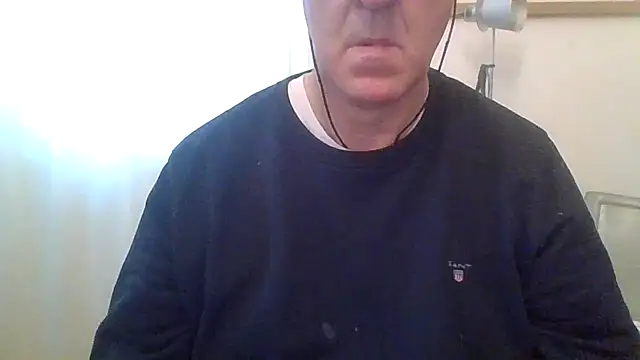 ANONIMO7735's web cam