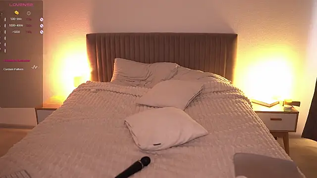 arielbell_'s cam snapshot