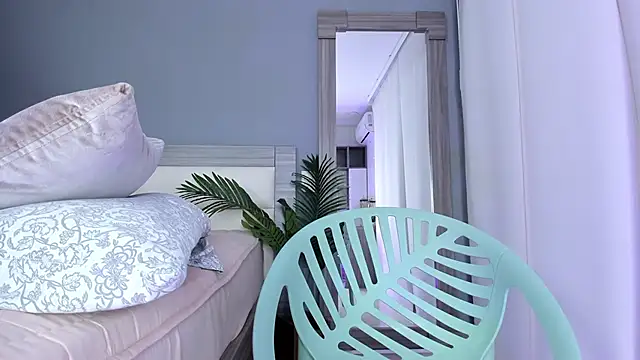 Ashly_hills's cam snapshot