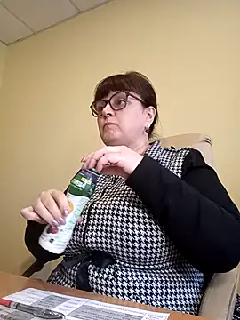 BrandiOhNight's web cam