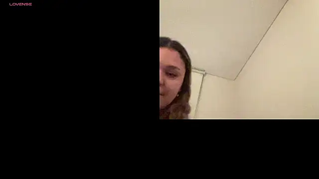 ava_bbyxo's cam snapshot