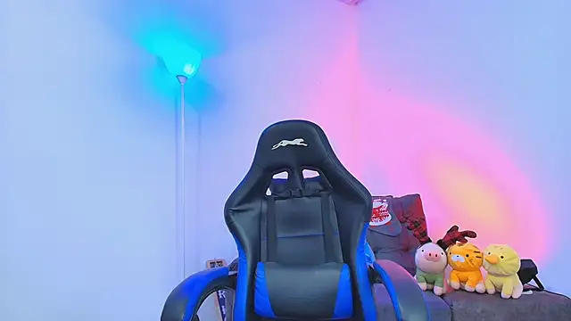 TylerWhite_'s cam snapshot