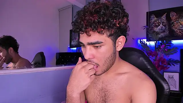 LucasCarterr_'s cam snapshot