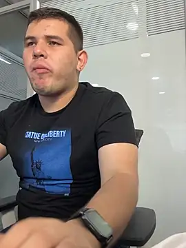 ian_david_Xxx's cam snapshot