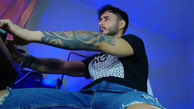 XanderCage99's cam snapshot