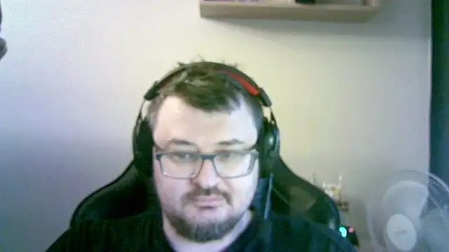 SirAbuser's cam snapshot