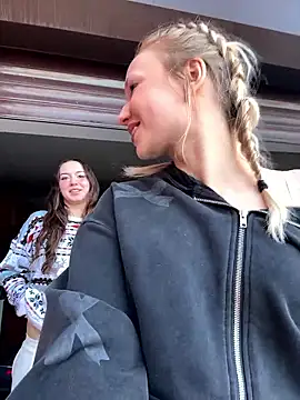 RollDolls live sex cam