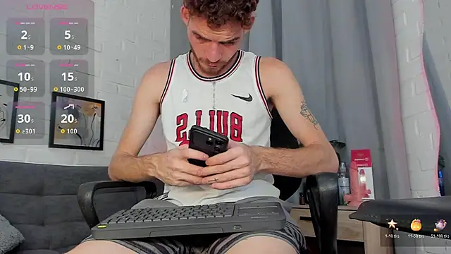 MATEO_HUNTER's cam snapshot