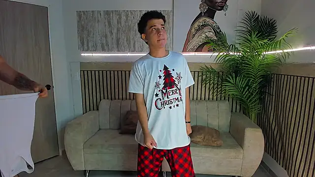 Justingsex1's cam snapshot