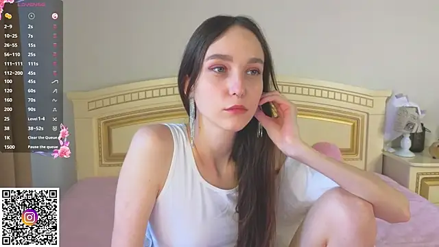 SoftieDream live sex cam